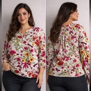 Talbots Floral Swiss Dot Split Neck Blouse Dragonfly Butterfly Print
Sz.M Petite